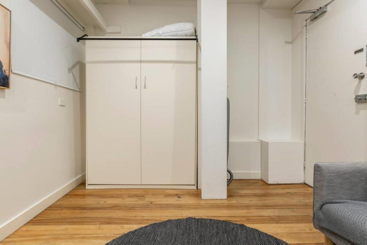 Readyset Apartments On Anthony Мелбърн Екстериор снимка