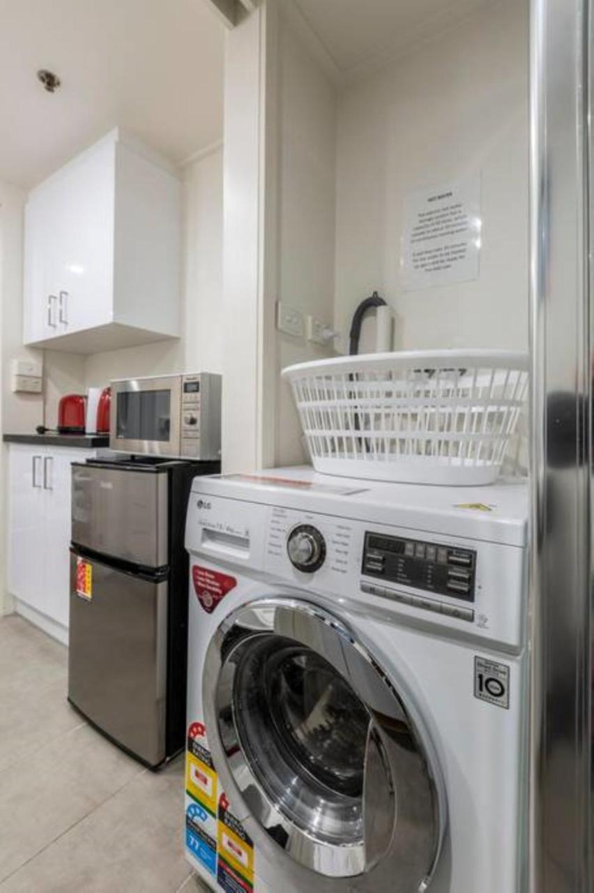 Readyset Apartments On Anthony Мелбърн Екстериор снимка